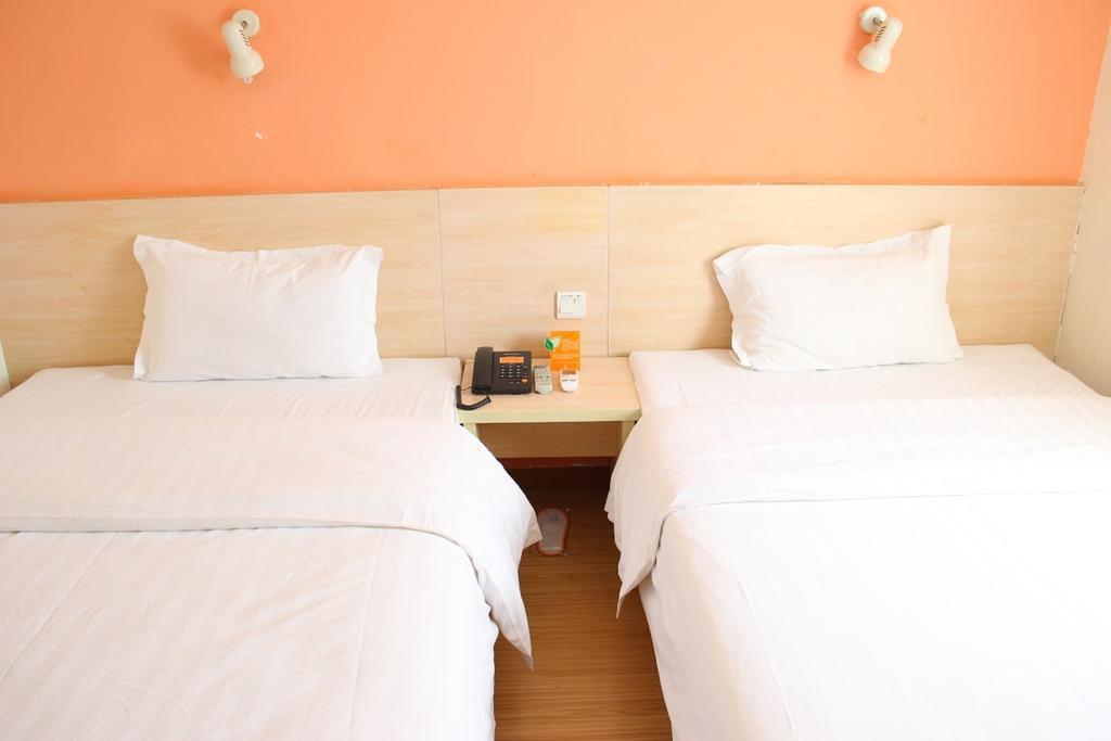 7Days Inn Chongqing Daxigou Renhe Street Esterno foto